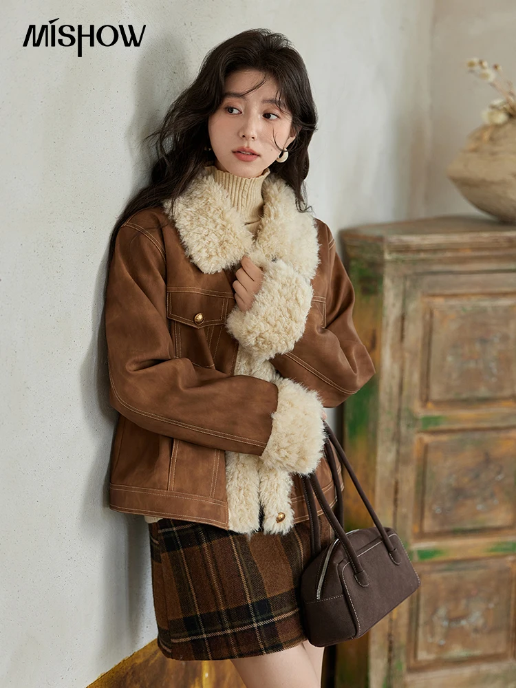 Women'S Fashion Leather Jacket - سترة نسائية من جلد الفرو من