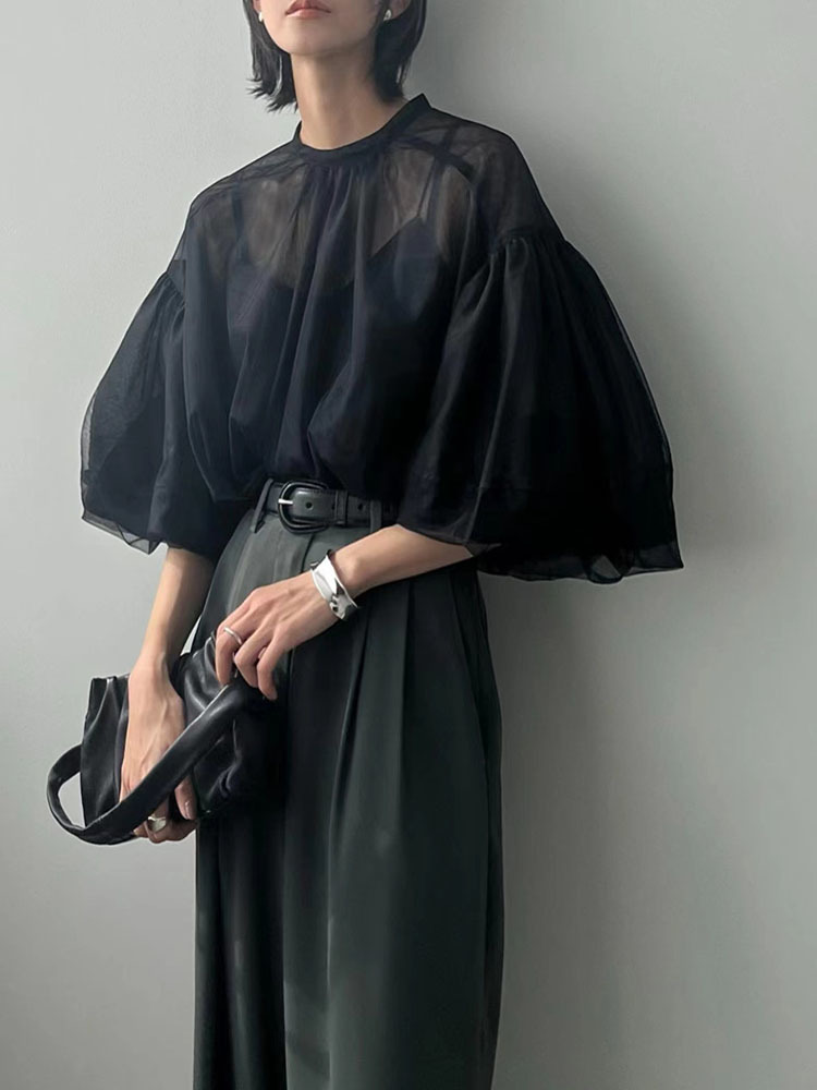 Wrap Blouse Chiffon - قميص أورجانزا للسيدات وسقف بحمالة صغير