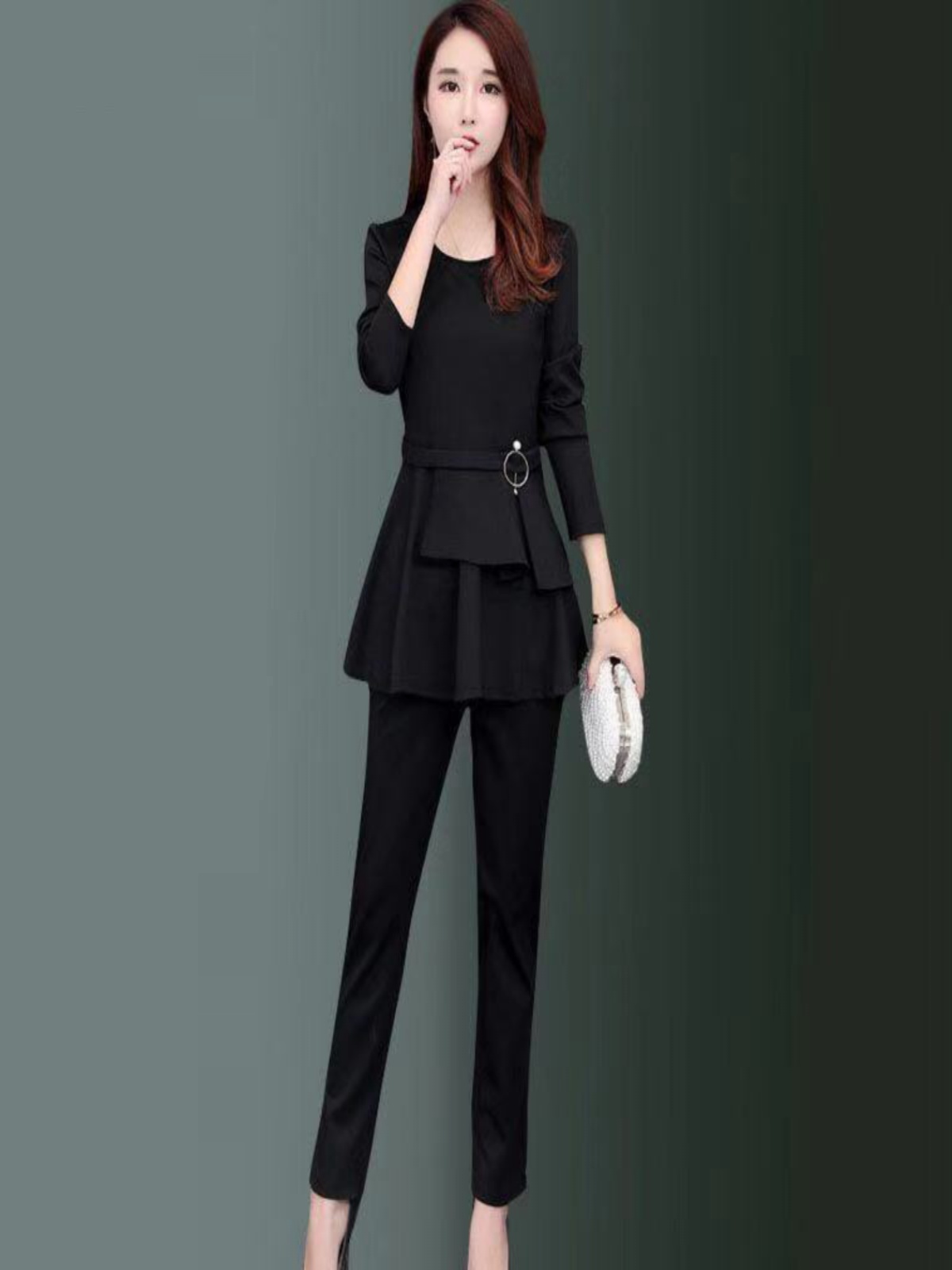 طقم أزياء الخريف بمقاسات كبيرة - مراجعة Women Fashion Over The Years وسعره