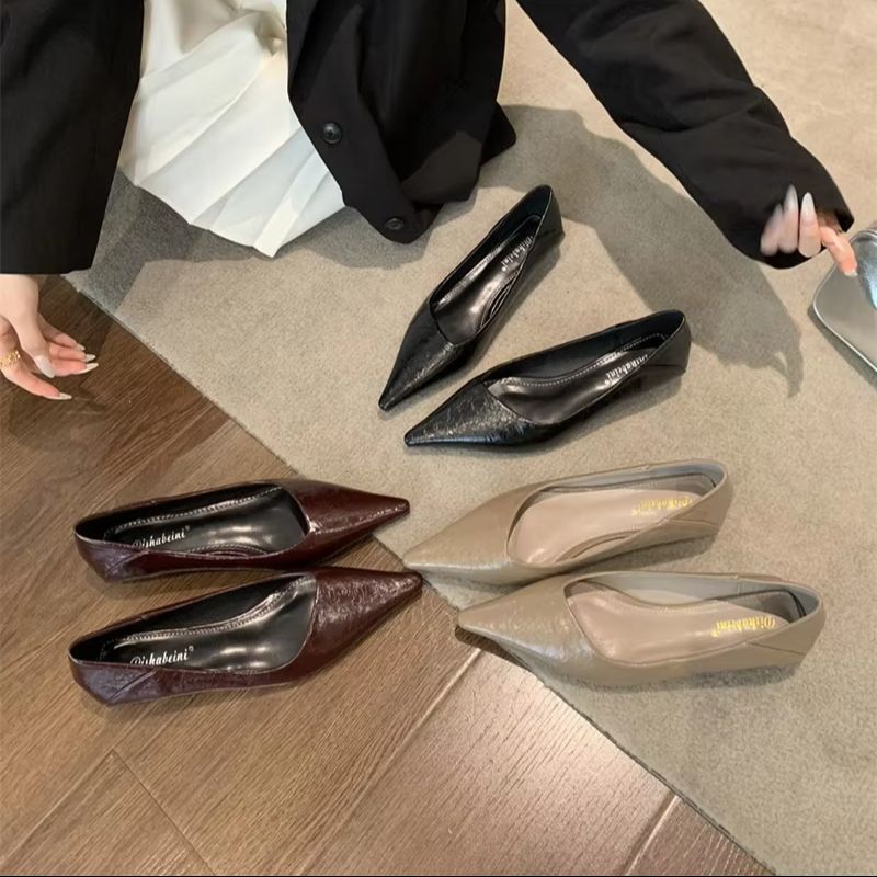 أحذية نسائية صيفية بمقدمة مدبب - مراجعة Women'S Fashion Sandals وسعره